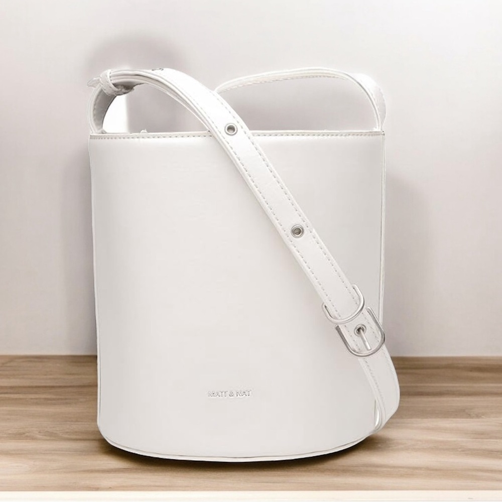 Matt & Nat Bini White Vegan Leather Crossbody Bucket Bag